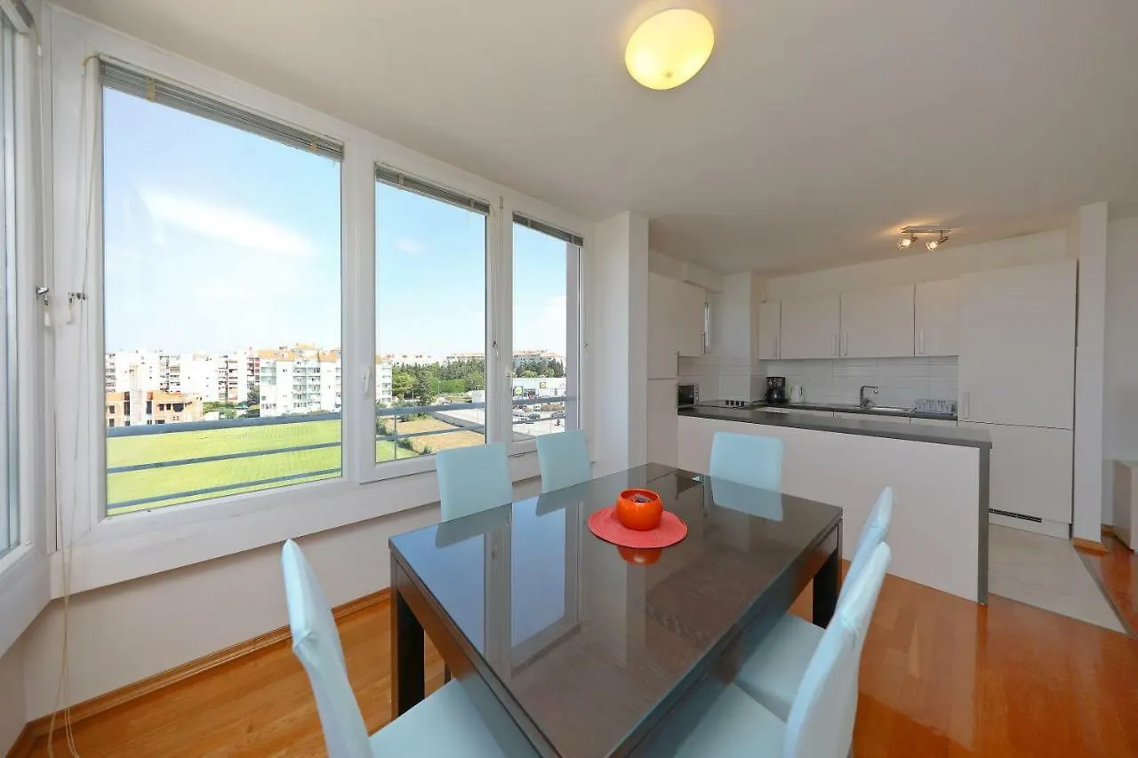 Apartments My Place Zadar 0*,
